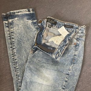 Judy Blue 13 Acid Wash Skinny Jean